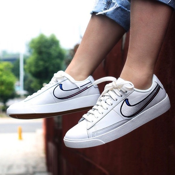 Nike Shoes - Nike White Leather 3D Swoosh Blazer Lo Sneakers